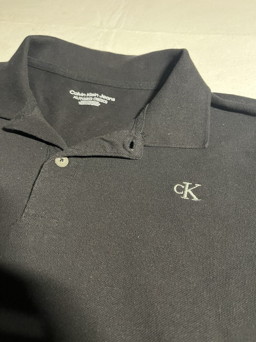 Calvin Klein Jeans Boys XL 18/20 Black Short Sleeve CK Logo Polo Shirt